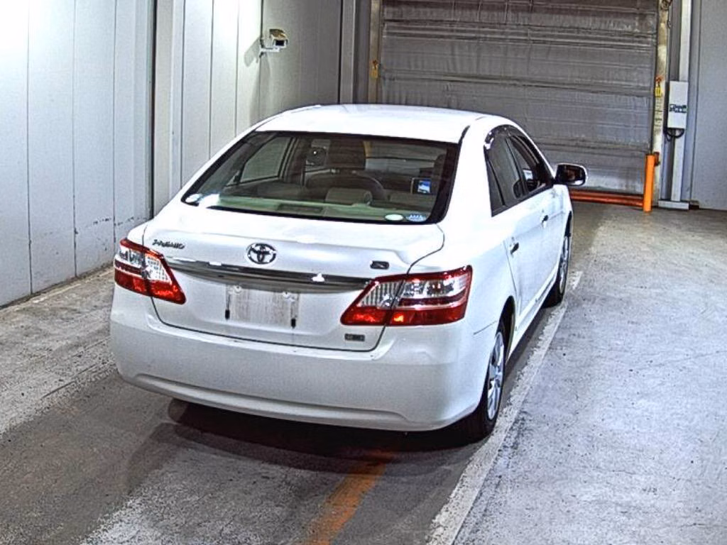 TOYOTA PREMIO