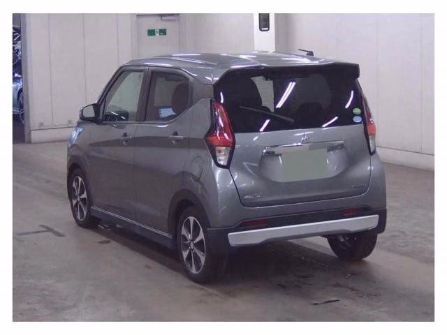 MITSUBISHI EK X