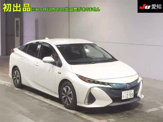 TOYOTA PRIUS PHV