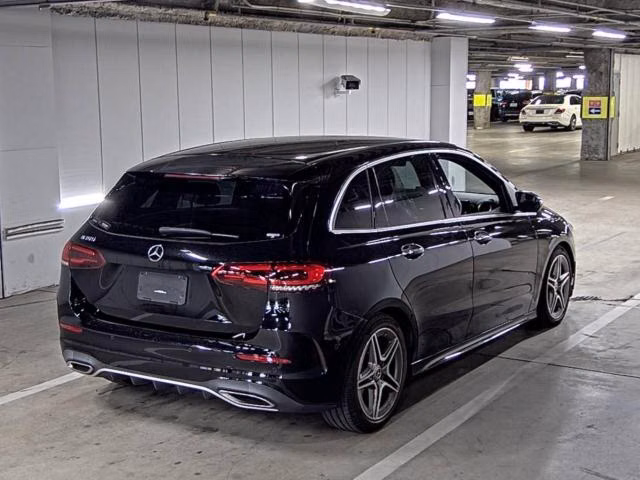 MERCEDES-BENZ B-CLASS