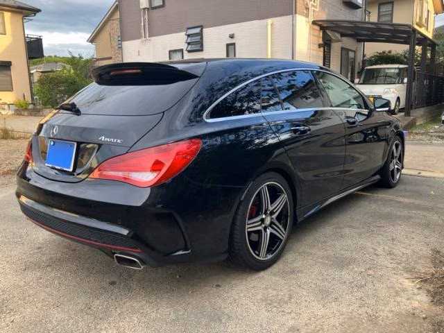 MERCEDES-BENZ CLA-CLASS