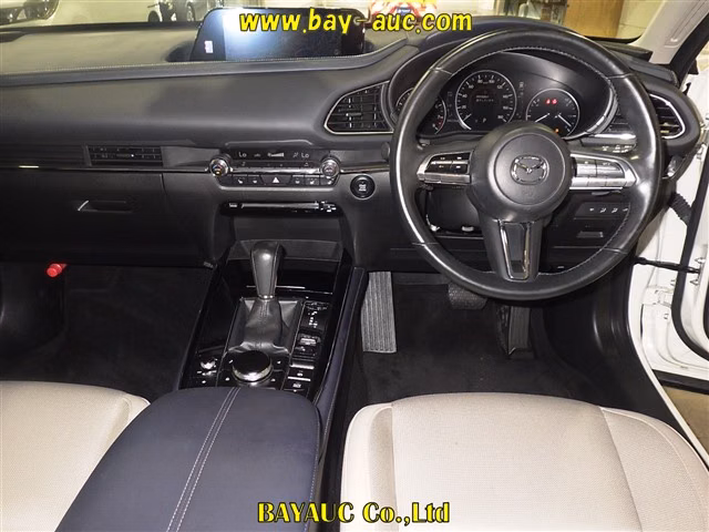MAZDA CX-30