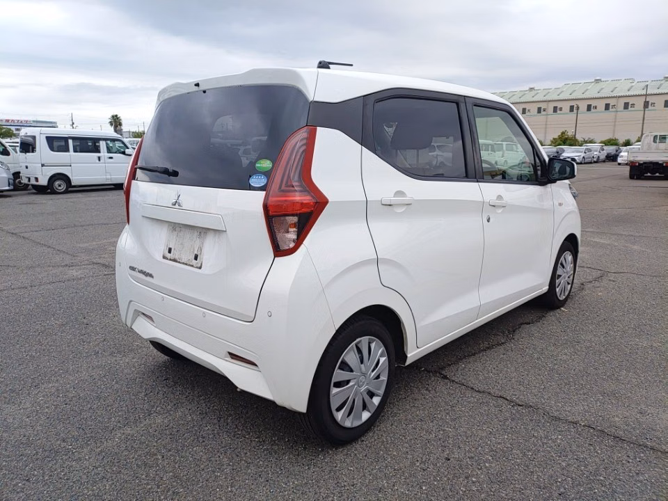 MITSUBISHI EK WAGON