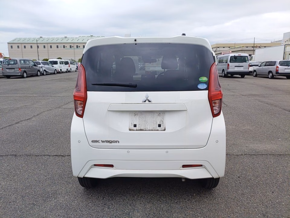 MITSUBISHI EK WAGON