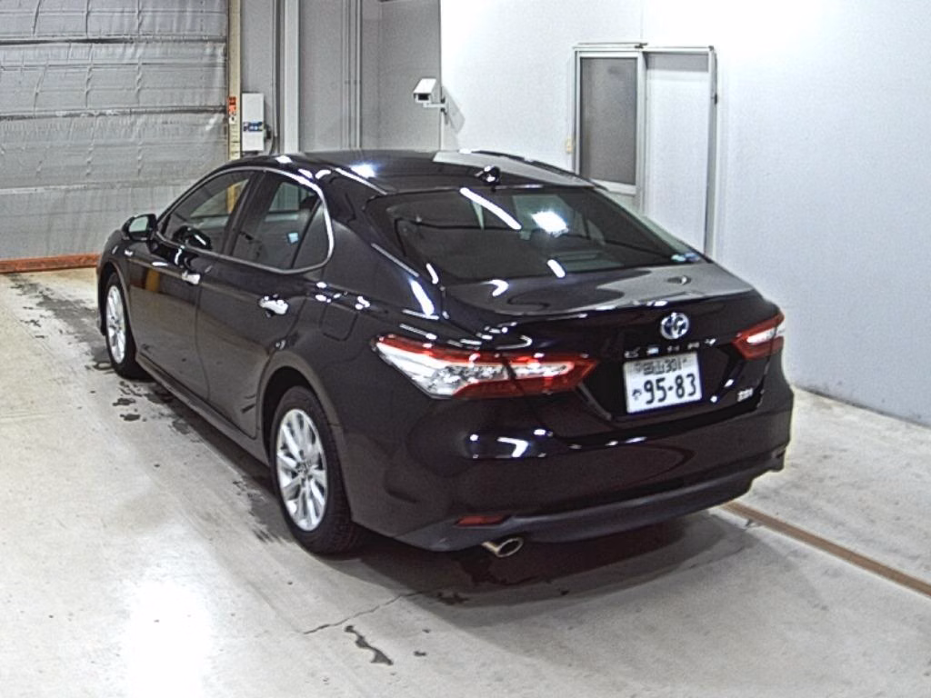 TOYOTA CAMRY
