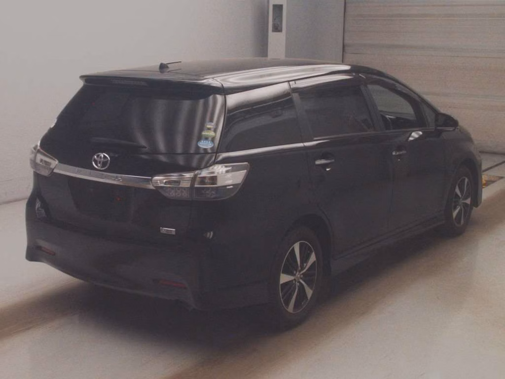 TOYOTA WISH