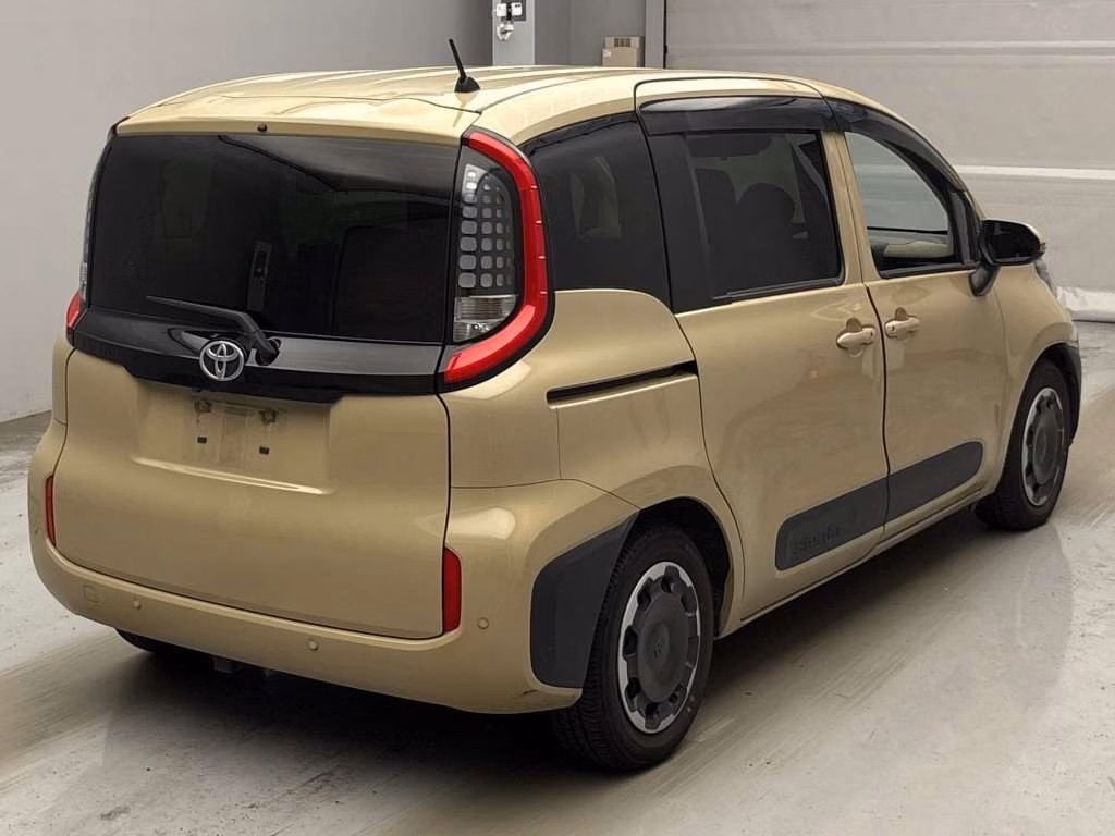 TOYOTA SIENTA
