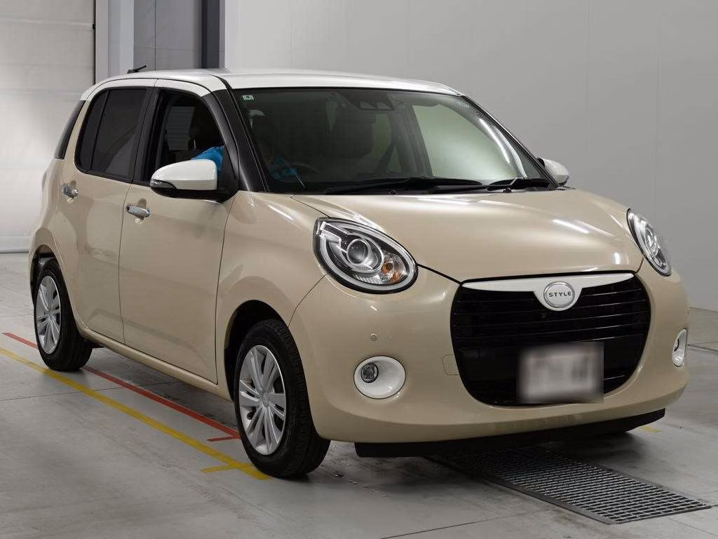 DAIHATSU BOON