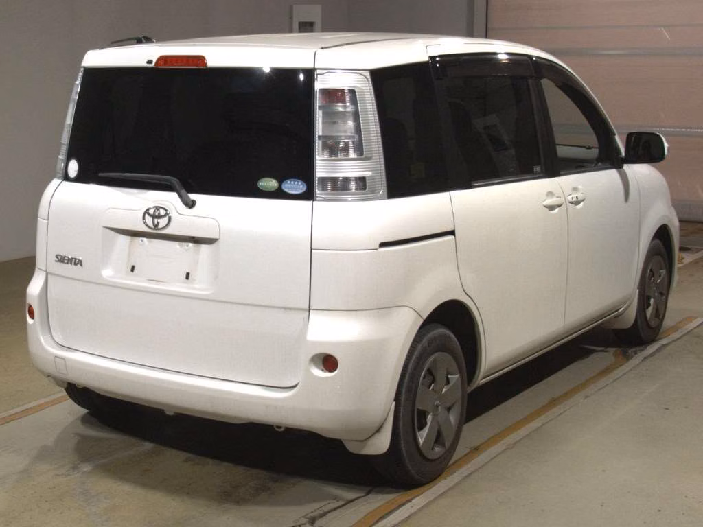 TOYOTA SIENTA
