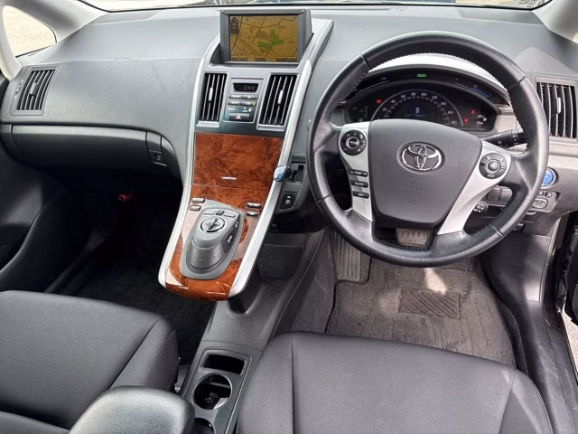 TOYOTA SAI