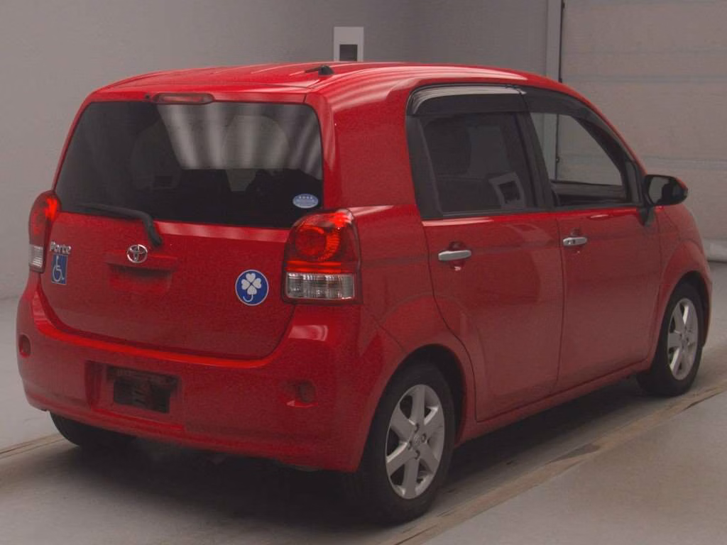 TOYOTA PORTE