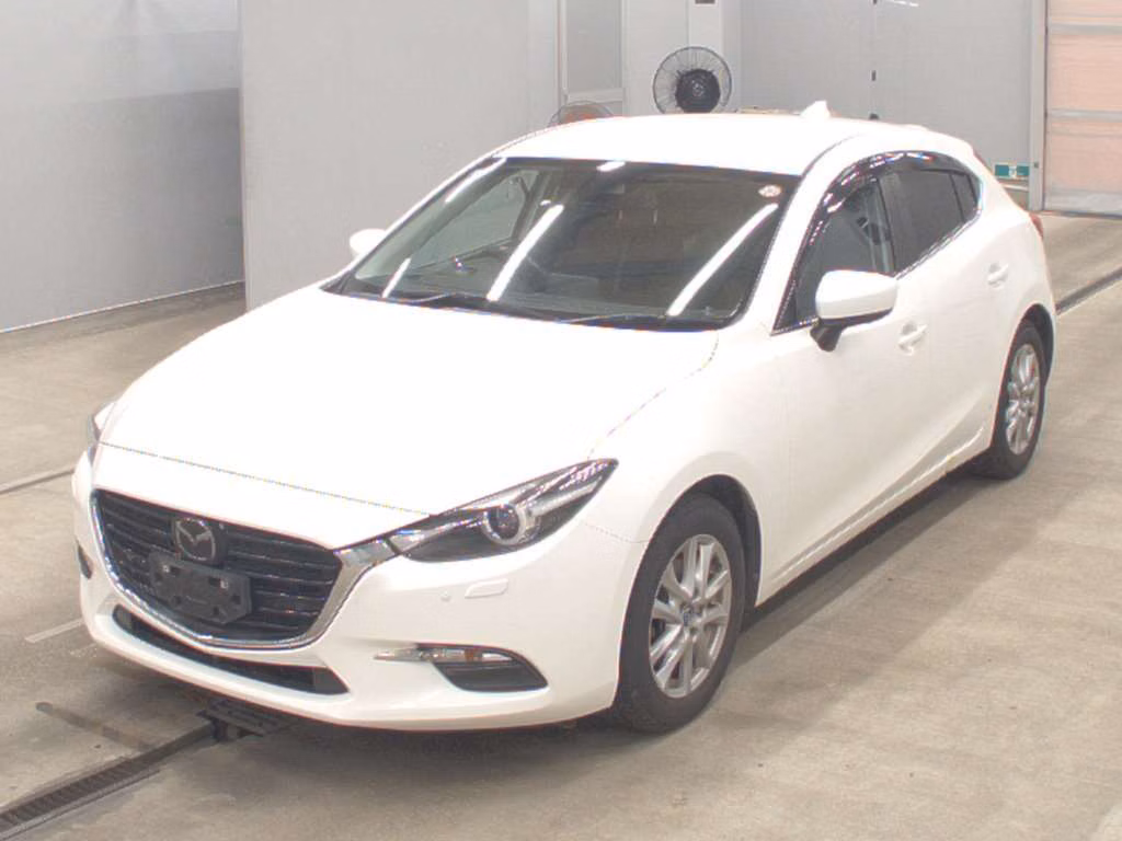 MAZDA AXELA