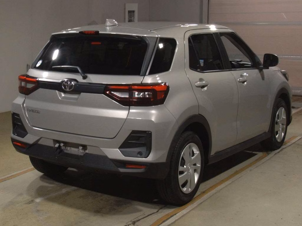 TOYOTA RAIZE