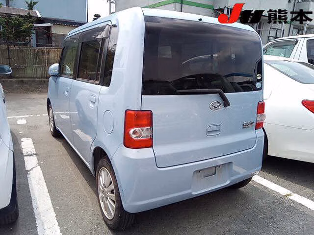DAIHATSU MOVE CONTE