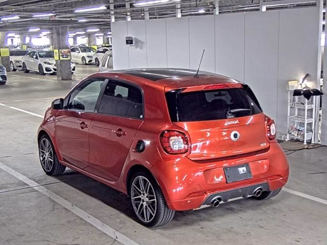 SMART FORFOUR