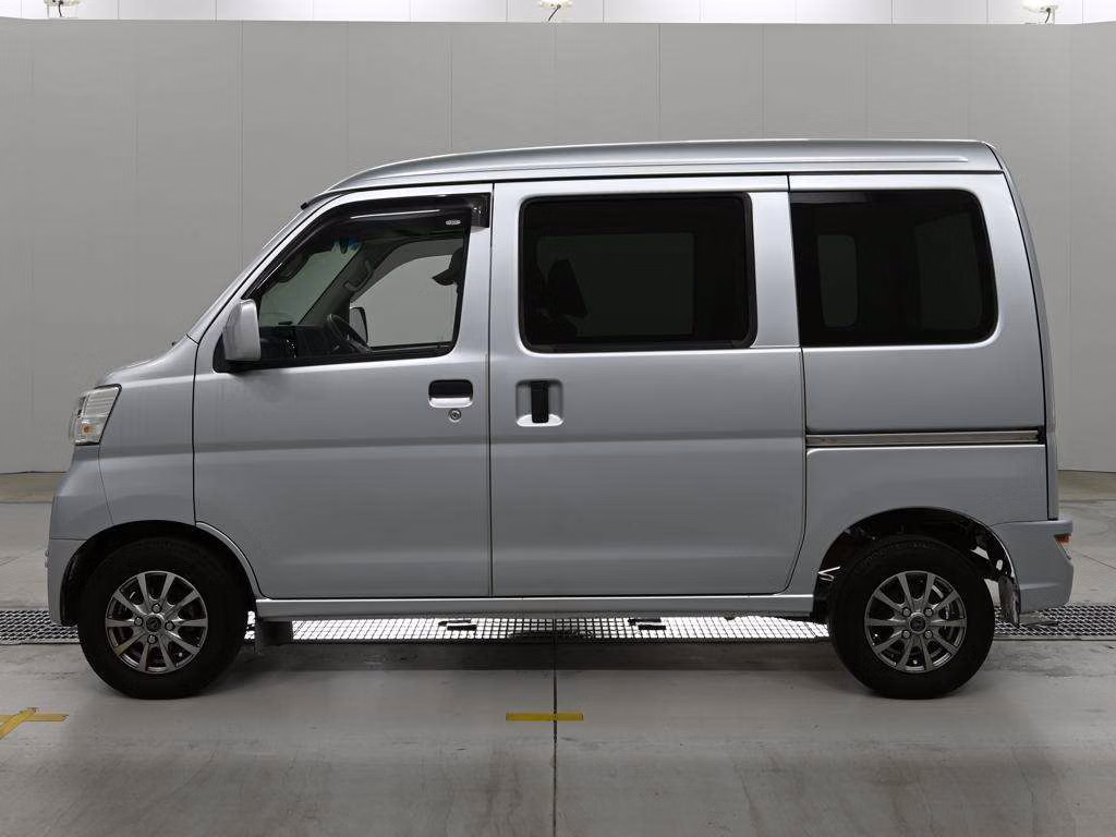 SUBARU SAMBAR