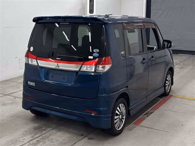 MITSUBISHI DELICA D:2