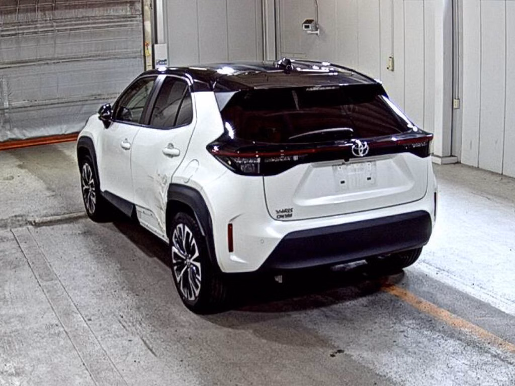 TOYOTA YARIS CROSS