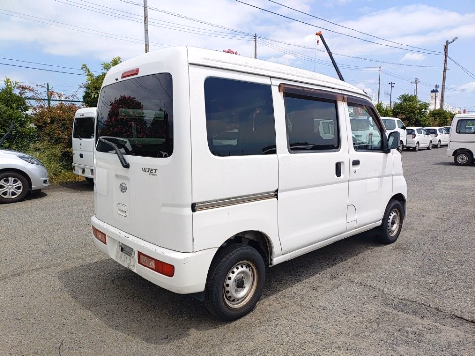DAIHATSU HIJET