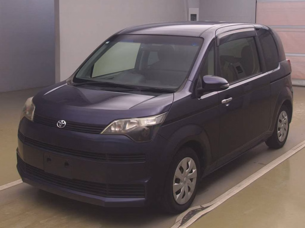 TOYOTA SPADE