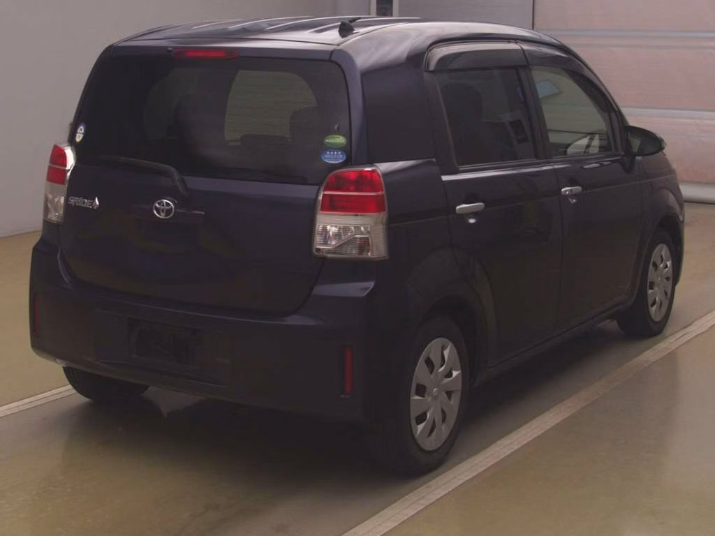 TOYOTA SPADE