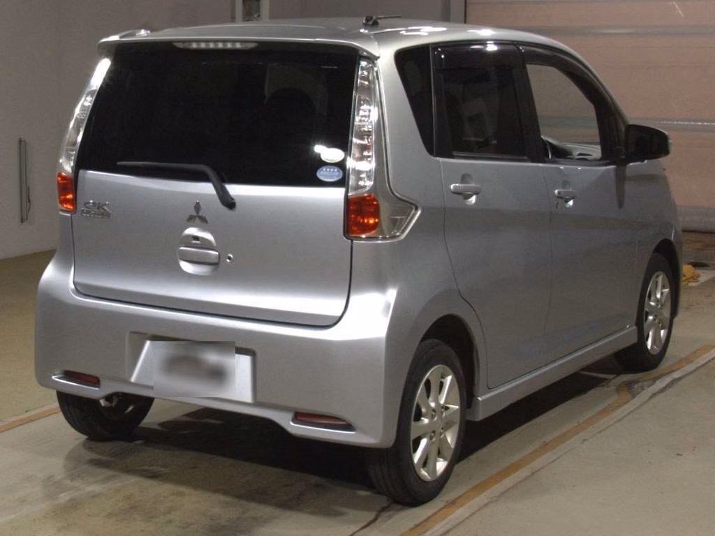 MITSUBISHI EK CUSTOM