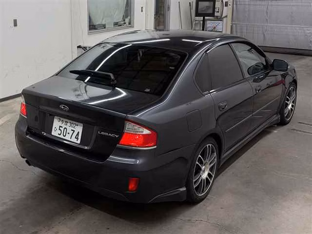 SUBARU LEGACY B4