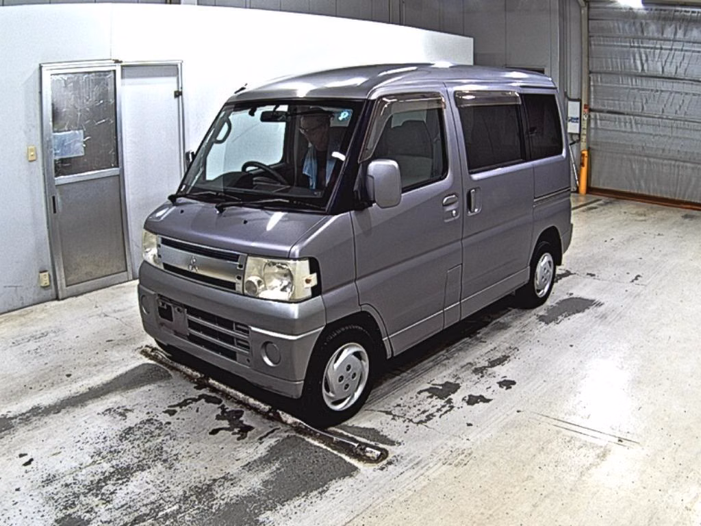 MITSUBISHI TOWN BOX