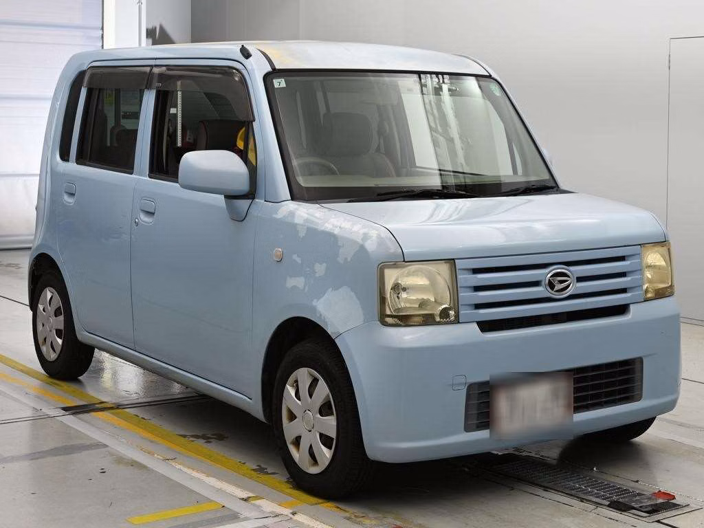 DAIHATSU MOVE CONTE