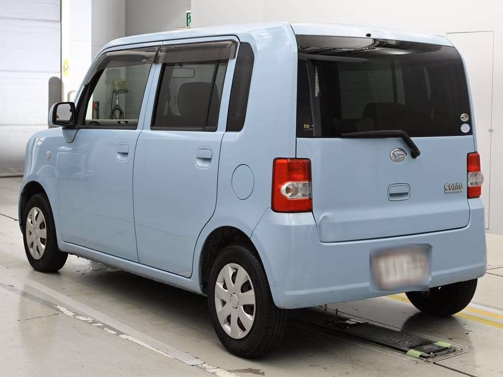 DAIHATSU MOVE CONTE