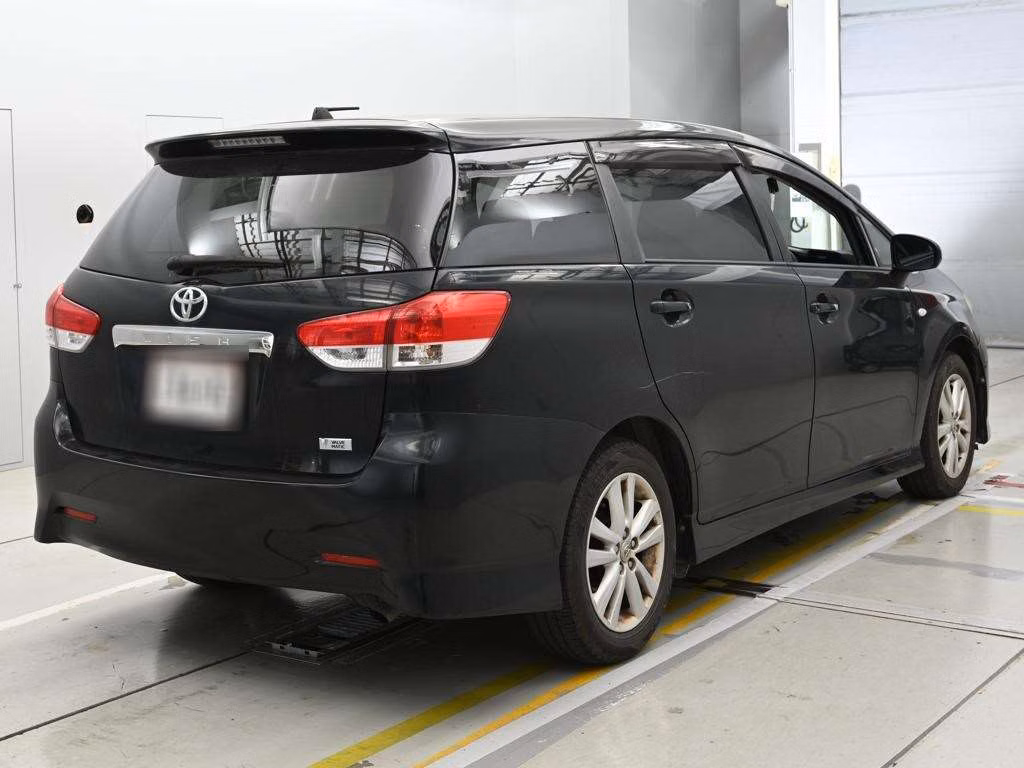 TOYOTA WISH