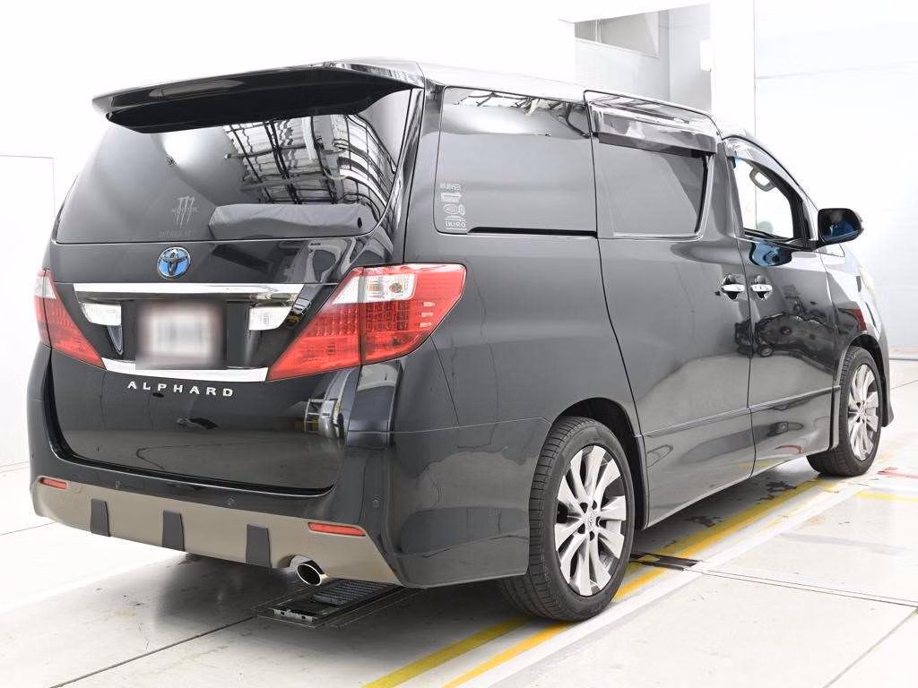 TOYOTA ALPHARD