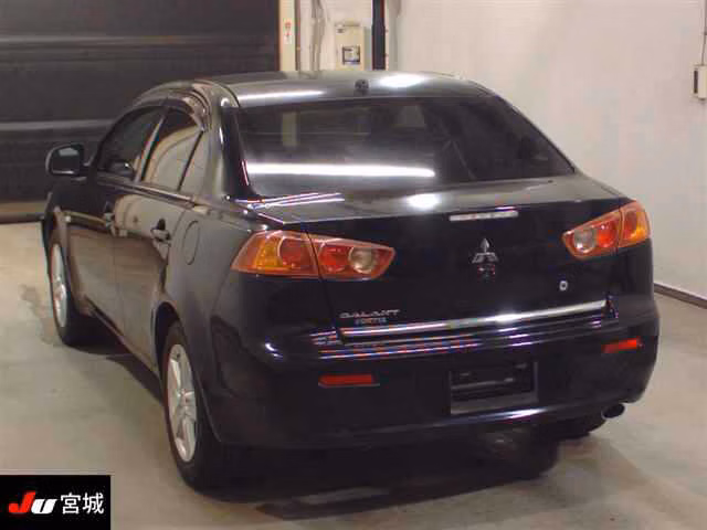 MITSUBISHI GALANT FORTIS