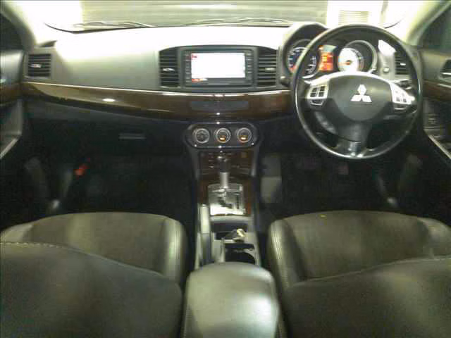 MITSUBISHI GALANT FORTIS