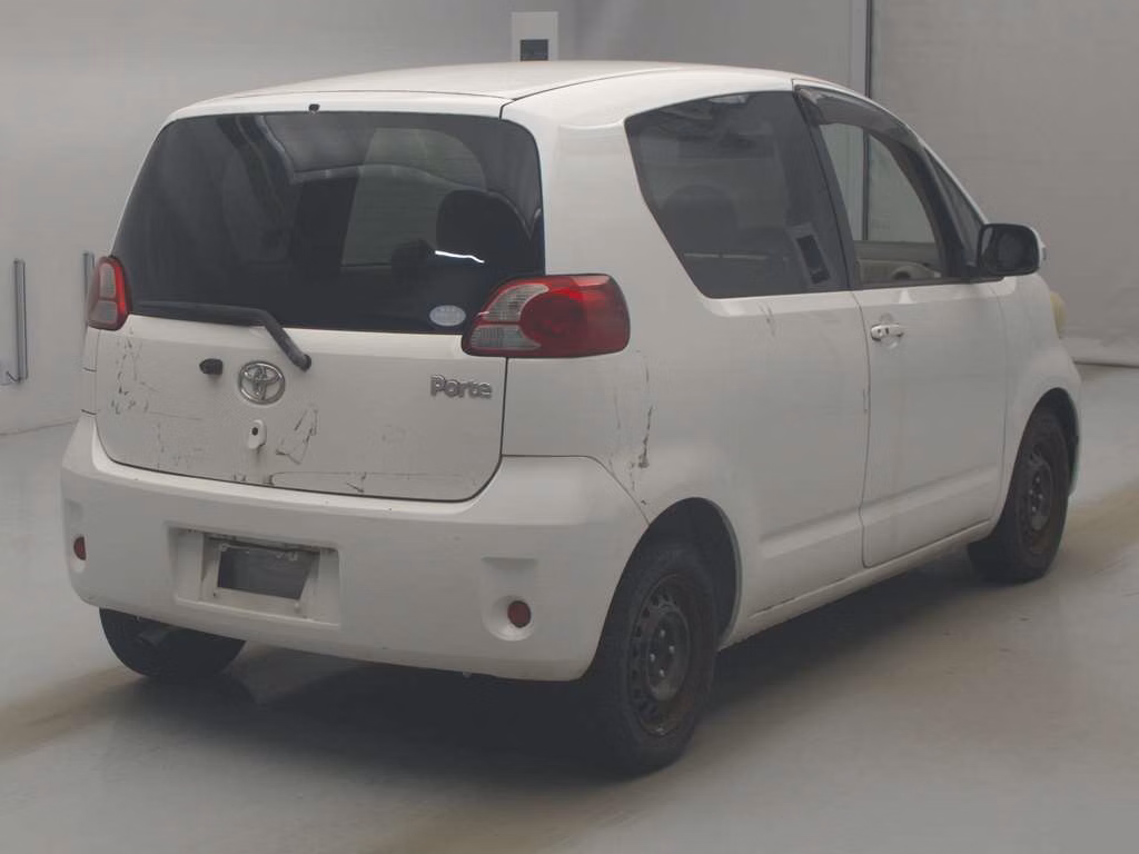 TOYOTA PORTE