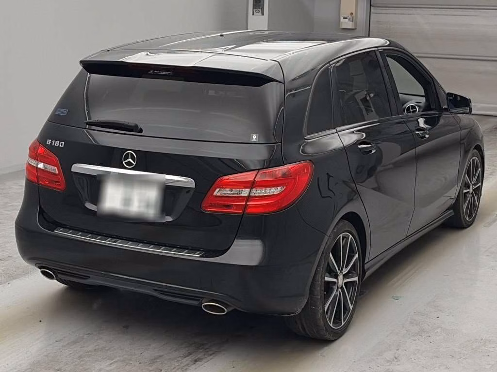 MERCEDES-BENZ B-CLASS