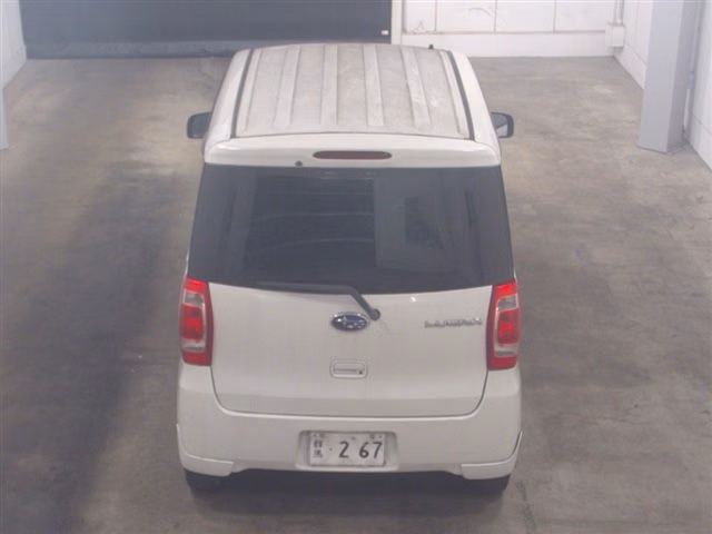 SUBARU LUCRA