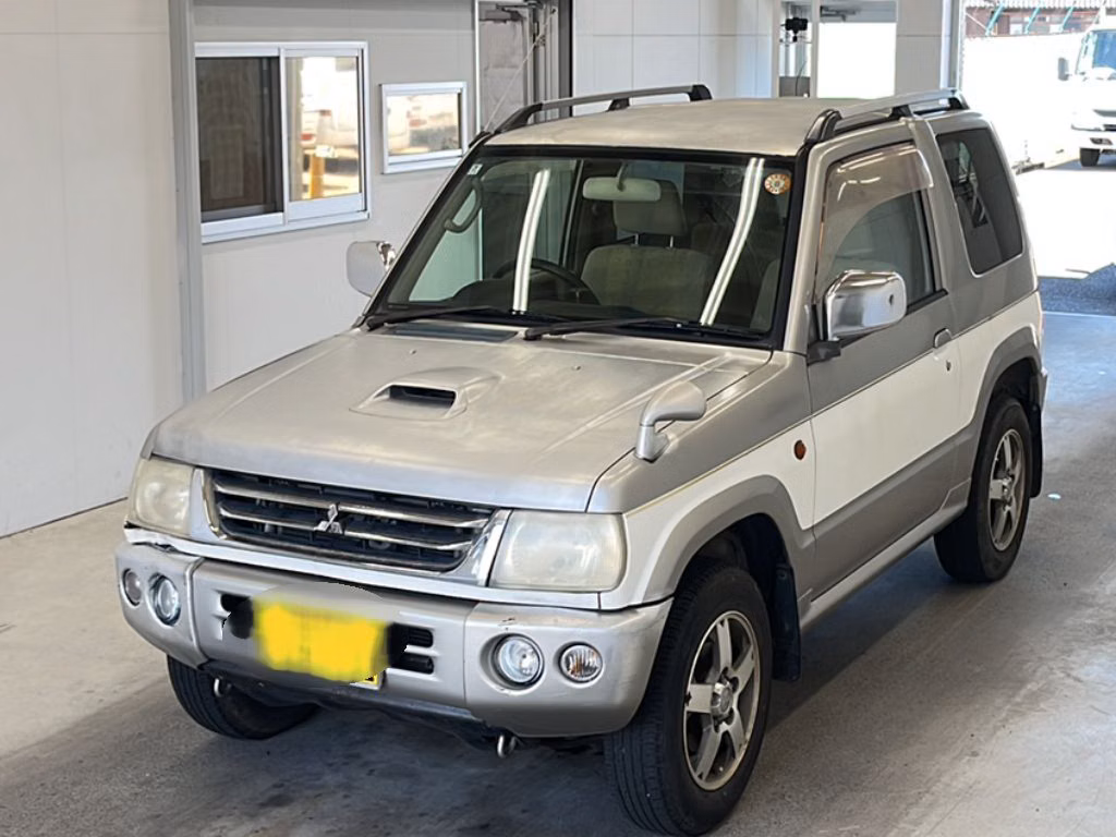 MITSUBISHI PAJERO MINI