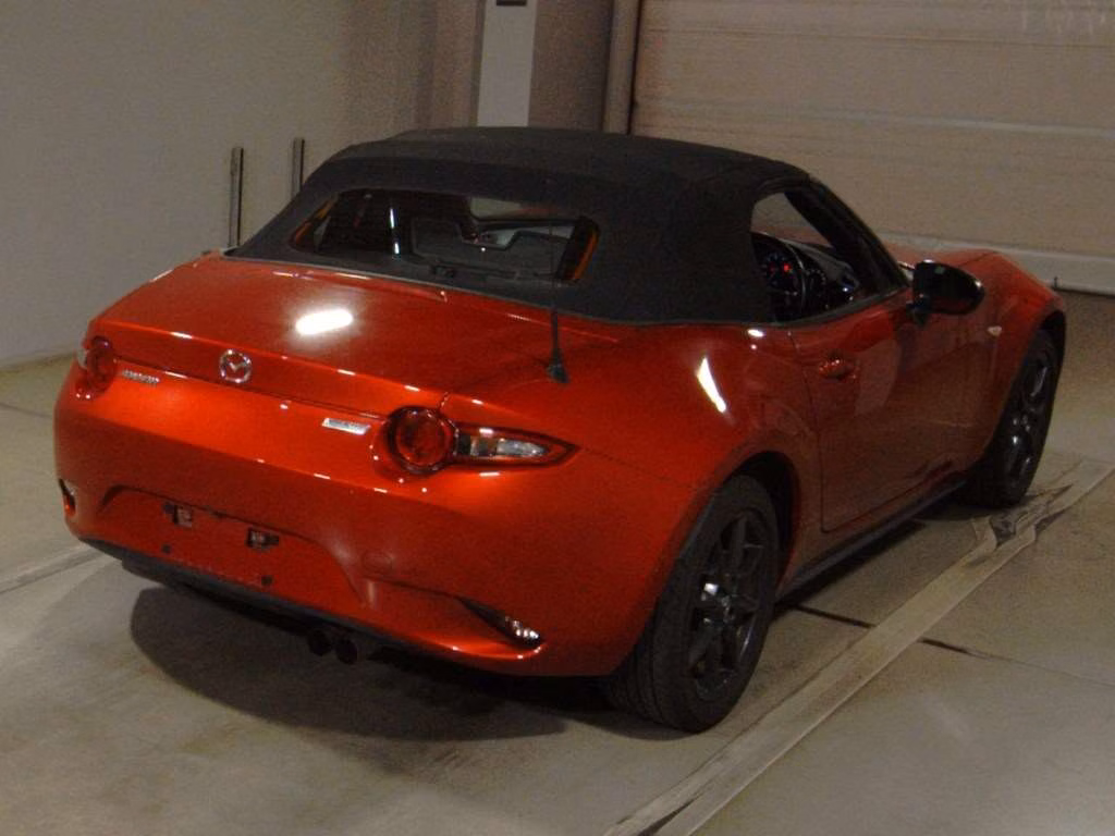 MAZDA MX-5