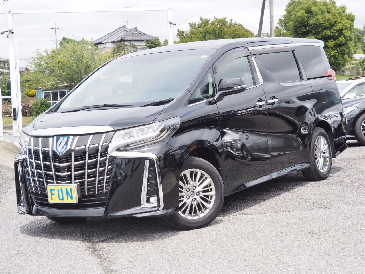 TOYOTA ALPHARD