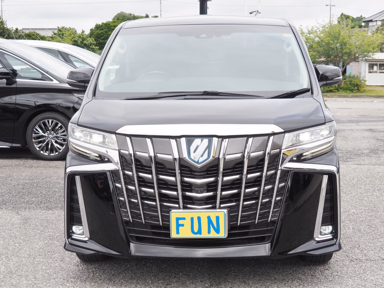 TOYOTA ALPHARD