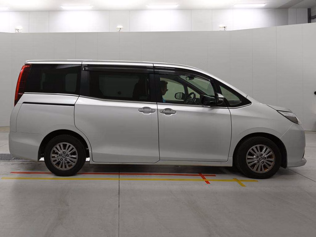 TOYOTA ESQUIRE