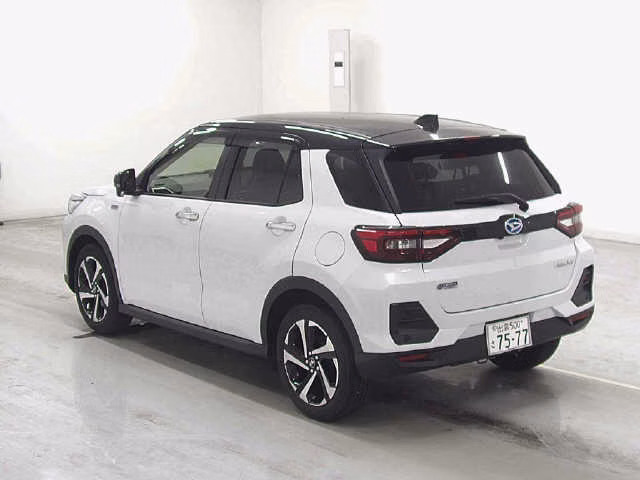 DAIHATSU ROCKY