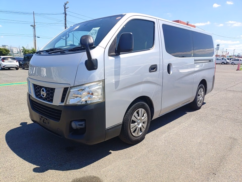 NISSAN NV350 CARAVAN