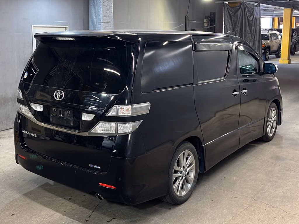 TOYOTA VELLFIRE