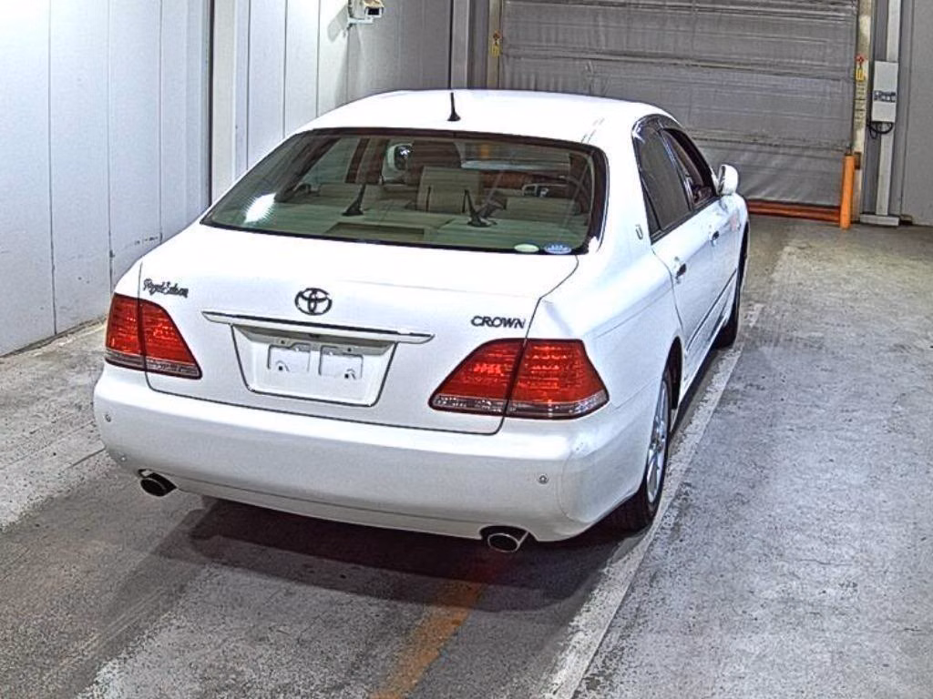 TOYOTA CROWN