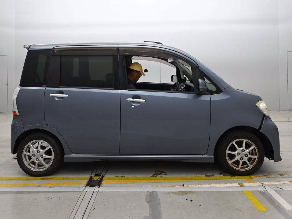 DAIHATSU TANTO EXE