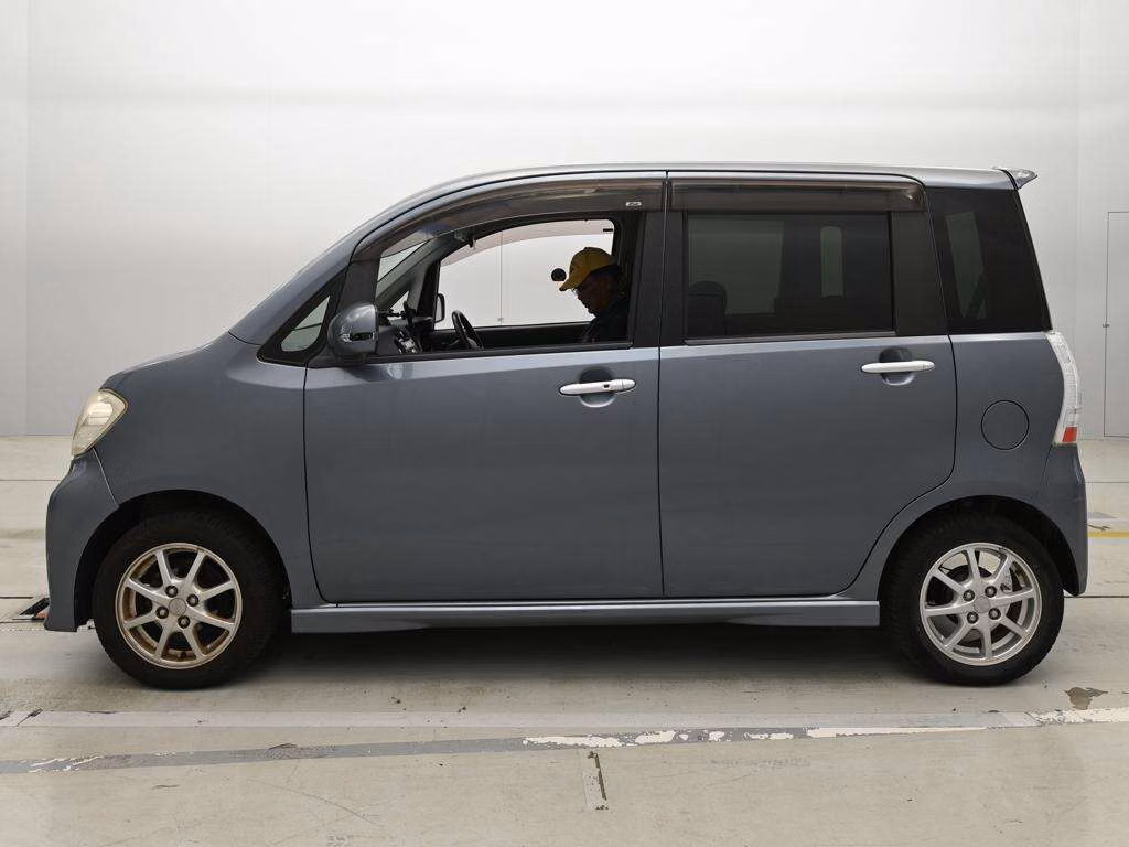 DAIHATSU TANTO EXE