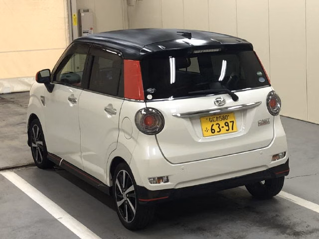 DAIHATSU CAST