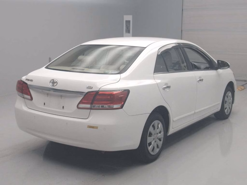 TOYOTA PREMIO